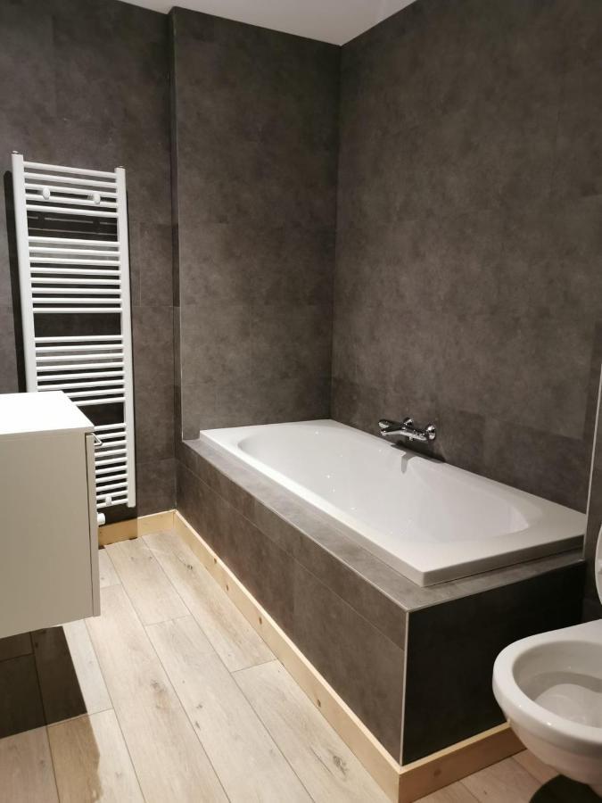 Luxury Spa Hotel - Francofolies Exterior foto
